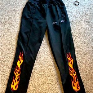 Adika sweatpants